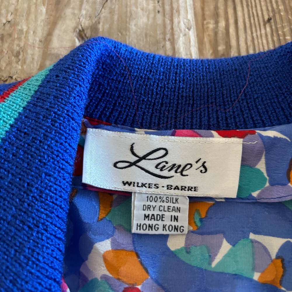 Vintage 80s Silk Blouse Abstract Colorful Geometrical
Women’s M / L - Picture 7 of 11